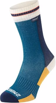 SEALSKINZ Billockby Waterproof All Weather Mid Length Lightweight Cycling Sock Sealskinz Billockby waterproof lightweight cycling socks UK mid length